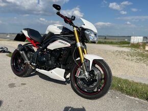 Triumph speed triple 1050 R - 3