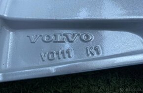 Originální Alu kola Volvo XC90 235/55/19 DOT22 více var. - 3