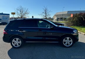 Mercedes ML350 D 4 MATIC - 3