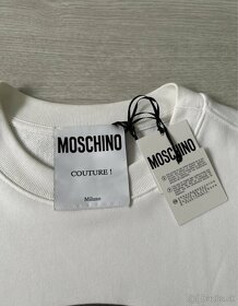 Moschino M - 3