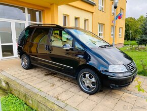 Volkswagen Sharan 2.8 v6 benzín 4 motion - 3