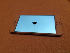 Apple iPhone 8, 64GB, rose gold - predám. - 3