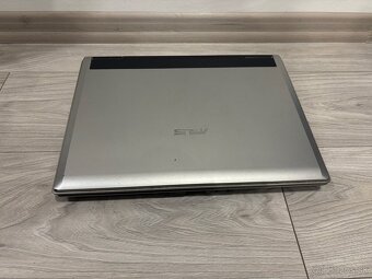 Asus F3M - 3