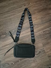 kabelka Guess crossbody čierna.. - 3