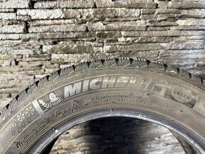 185/60/15 Michelin Alpin - 3