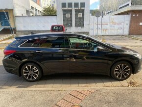 Hyundai i40 CW 1.7 CRDi HP Business A/T - 3