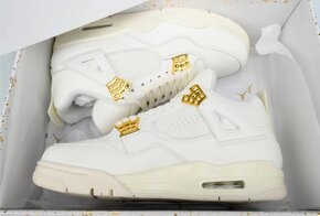 Air Jordan 4 Retro Sail - 3