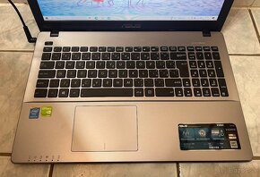 Asus X550C / Pentium 2117U / 8GB RAM / 128GB SSD / Nvidia - 3