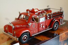 MATCHBOX YYM35810 Mack Pumper, hasičské - 3