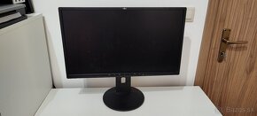 Monitor 24" Fujitsu - 3