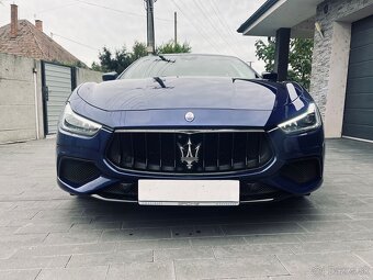 Maserati Ghibli SQ4 - 3