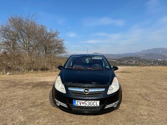 Opel Corsa D 1.4 benzín - 3