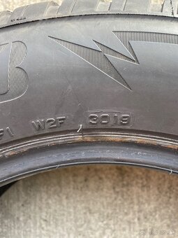 Zimné gumy 215/60 R 16 - 3