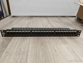 Patch panel LYNX C5e 24port - 3