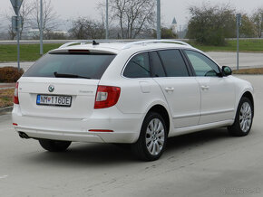 Škoda Superb Combi 2.0 TDI CR Elegance DSG, Panorama - 3