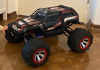 Traxxas Summit 1:8 Red 4WD TITAN 775 - 3