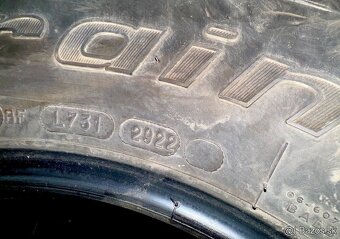 BFGoodrich All Terrain T/A KO2 285/70 R17 - 3