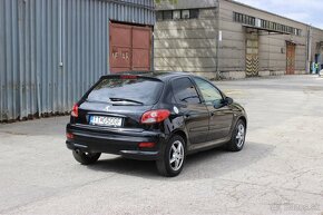 Peugeot 206 + ( Face lift ) - 1.4 benzín - 2011 rok výroby - 3