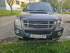 Isuzu D-max 3.0 td predam - 3