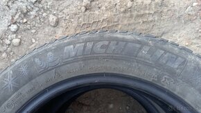 215/55r16 93 V  Michelin  zimne - 3