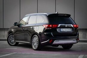 Mitsubishi Outlander 2.4 PHEV Instyle 4WD - 165kw, 47tis km - 3