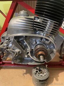 Motor Jawa 250 353 - 3