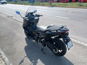 Yamaha TMAX 560 Tech Max 2024 DEMO zľava 2200€ - 3