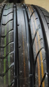 Bridgestone 225/35r19 letné runflat - 3