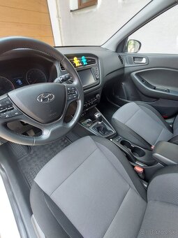 Predam hyundai i20, 1.2, 13000 km - 3