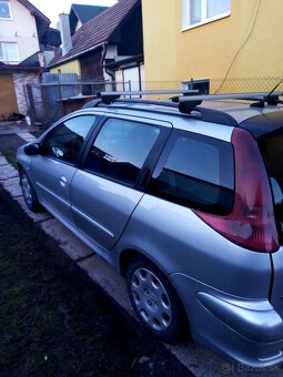 Peugeot 206SW - 3