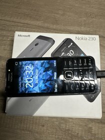 Predam telefon Nokia 230 - 3