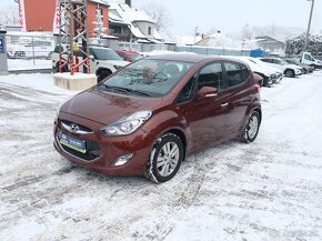 Hyundai ix20 1.6 CVVT 92kW AUTOMAT STYLE MÁLO NAJETO - 3