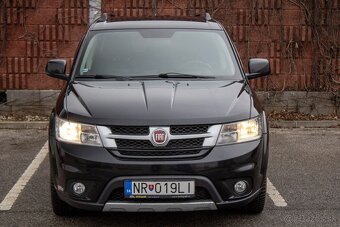 Fiat Freemont 2.0 diesel 7 miestny 4x4 A/T - 3