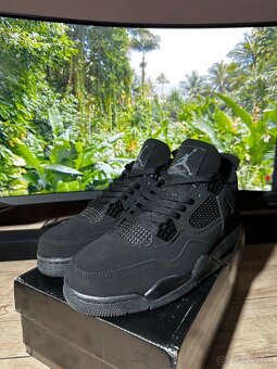 Jordan 4 - 3