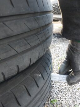 Predám 4ks gumy na plechoch 185/60R15 letné DOT2014 a 0118 - 3