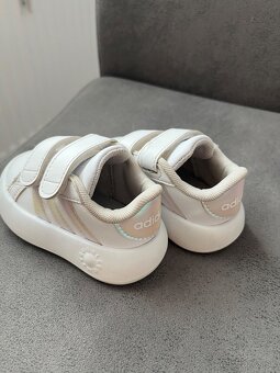 Tenisky Adidas - 3