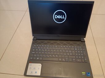 Dell G15 - 3