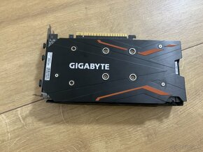 Gigabyte Aorus GTX 1050Ti 4GB - 3