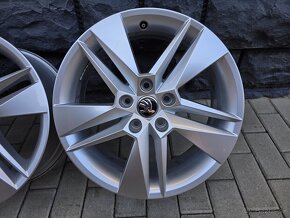 5x112 R17 Škoda Markab Superb 3 - 3