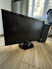 Predam PC zostavu Asus + monitor Philips - 3