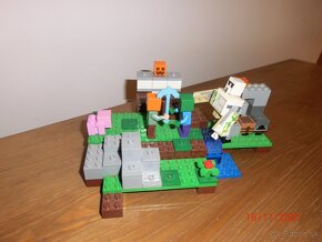 Lego Minecraft The Iron Golem - 3