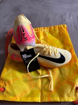 Nike Mercurial KM - 3