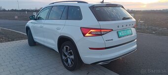 ŠKODA KODIAQ 2.0TDI 4X4 DSG WEBASTO VIRTUAL 360KAM EL.TAZNE - 3