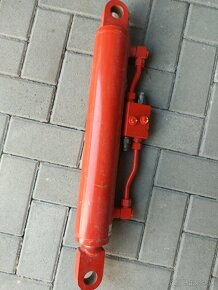 Hydraulický valec - 3