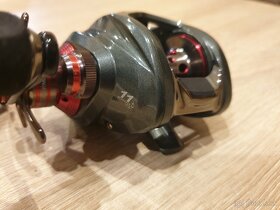 Predám baitcastový navijak Okuma Komodo KDR 273 vlx - 3