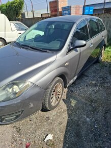 Predám alebo rozpredám fiat croma rok 2010 - 3