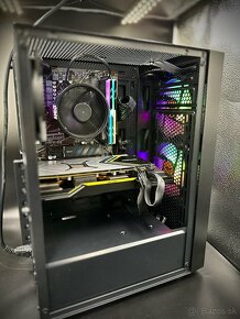 Ryzen 5 2600x | RX 5700XT 8GB | 16GB DDR4 | 512GB SSD - 3