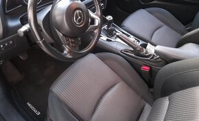 Mazda 3 Red Soul Skyactiv 1.5 benzin 2014 - 3