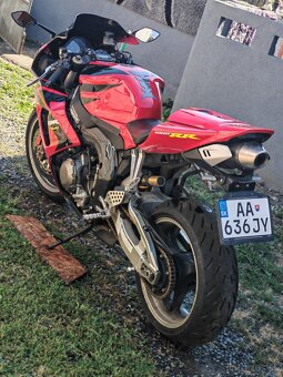 Honda Cbr 1000RR - 3