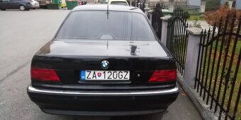 Bmw e38 240kw rok 96,241000 - 3